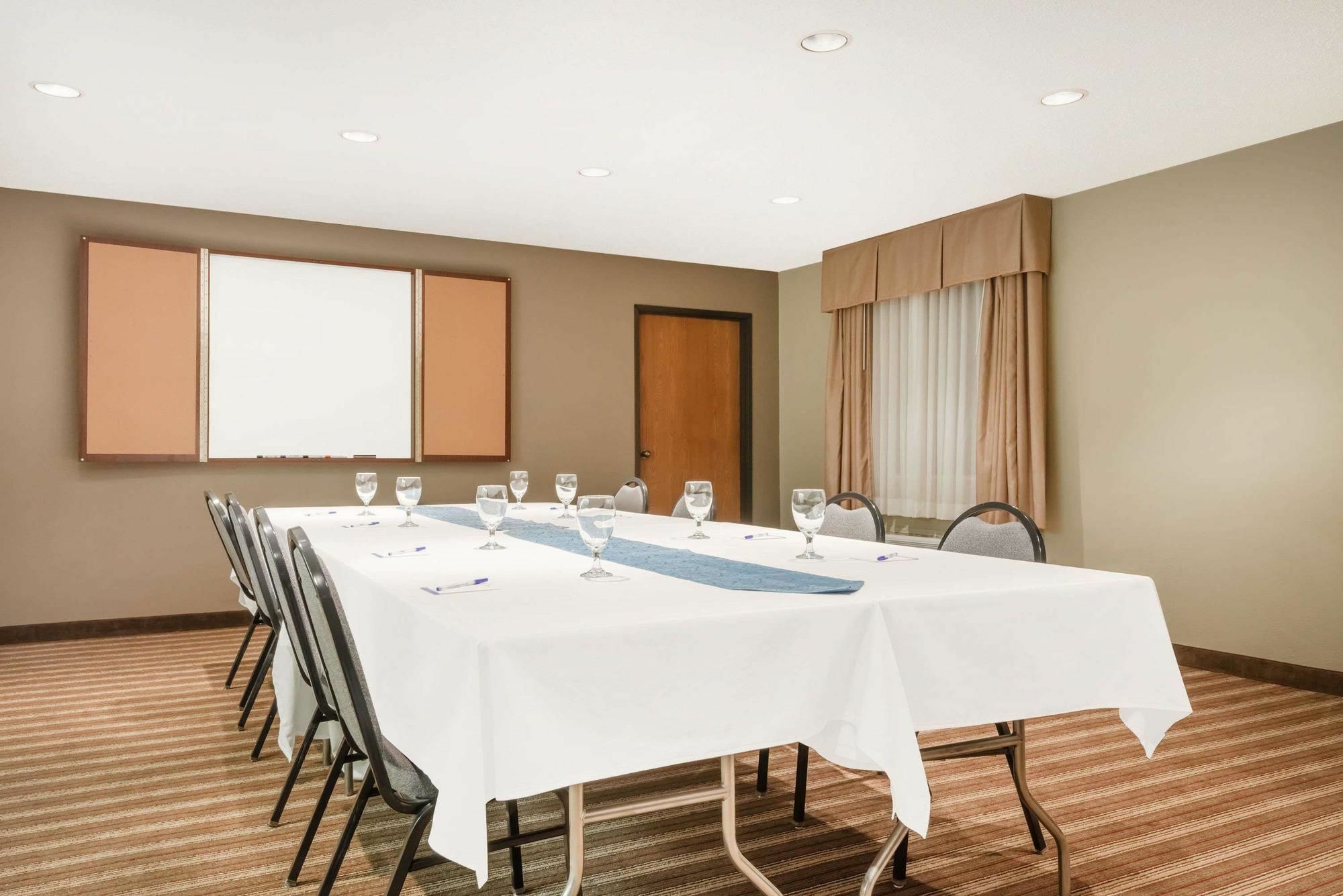 Quality Inn Athens Ngoại thất bức ảnh