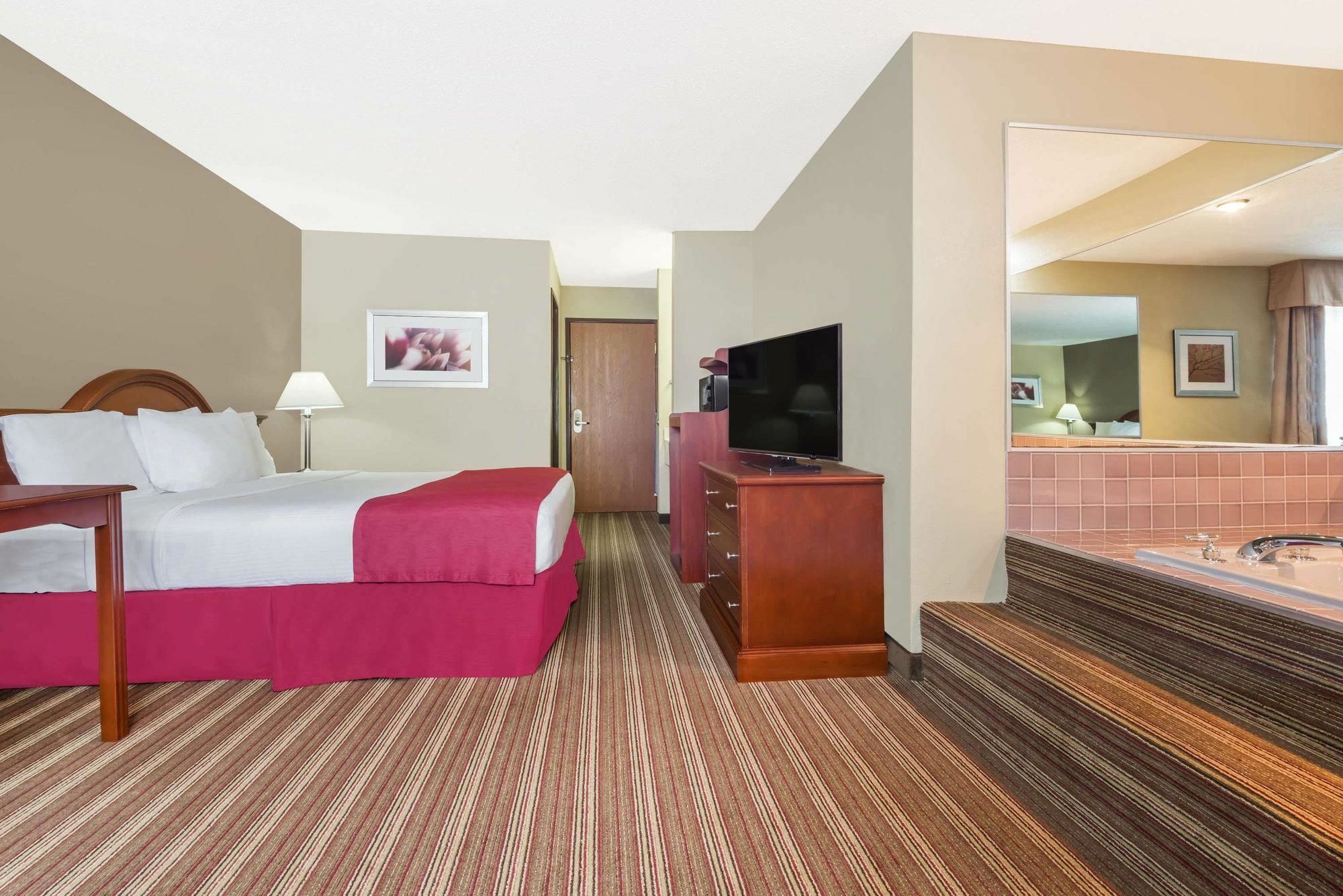 Quality Inn Athens Ngoại thất bức ảnh
